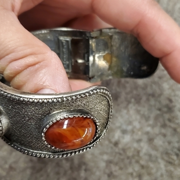 R.J Graziano Cabachon Cuff‎ - Picture 2 of 4